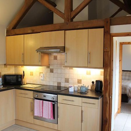 New Inn Lane Holiday Cottages 이브샘 외부 사진